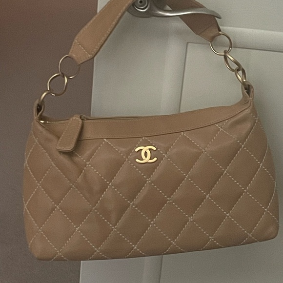 CHANEL CC WILD STITCH CALFSKIN SHOULDER BAG - Picture 13 of 13